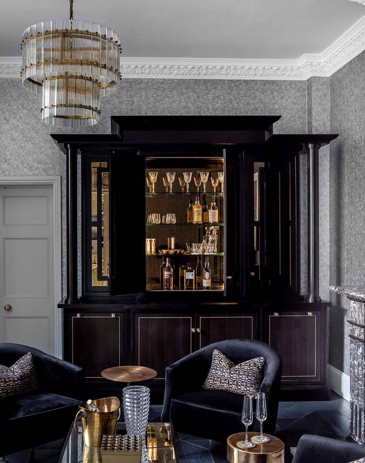 Art Deco interior 2024